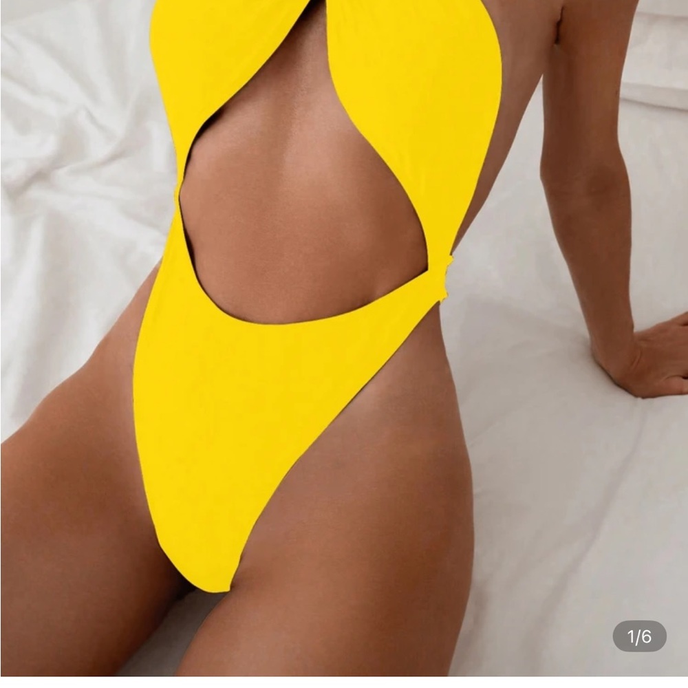 SHEIN Yellow Cutout One Piece Swimsuit